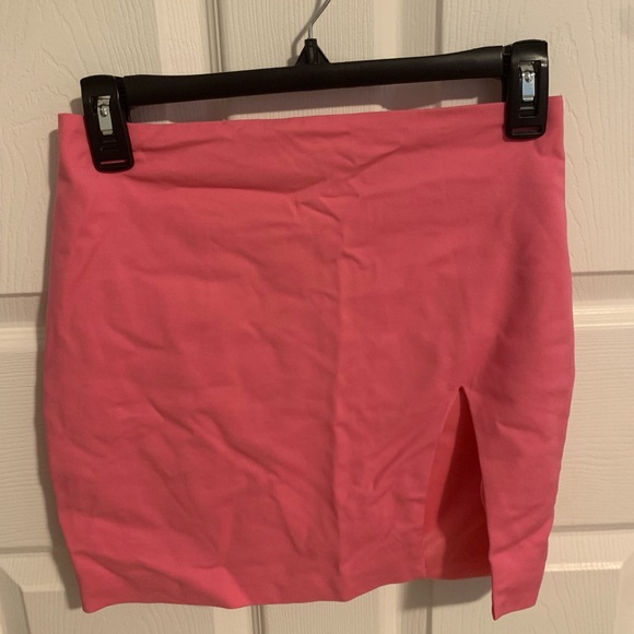 Size small, bubble gum pink crop top and mini skirt set from shop priceless - Picture 4 of 7